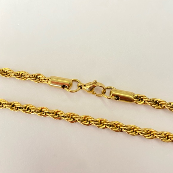 14k gold plated twist chain from feogi - Picture 3 of 6